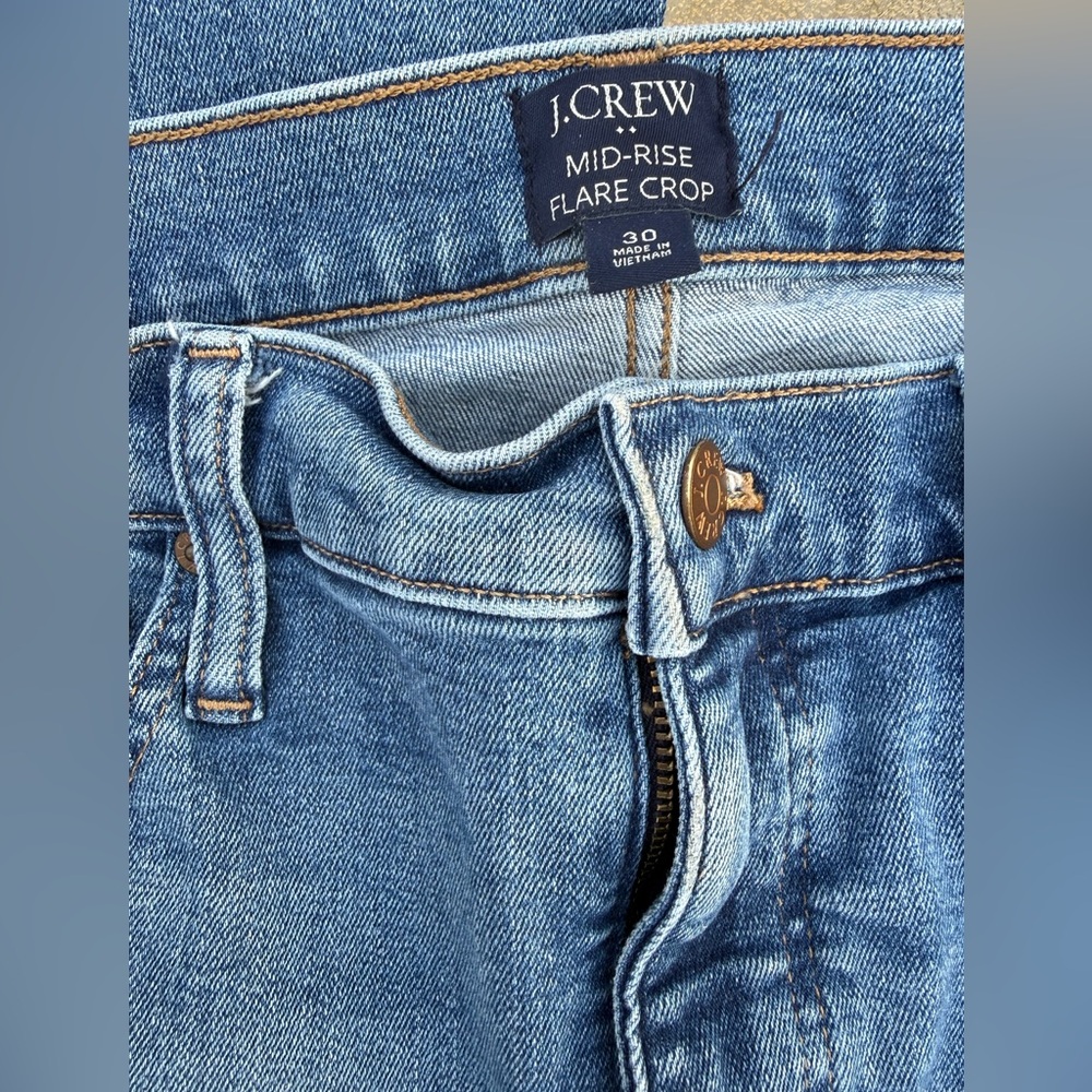J. Crew Factory Women's Wide Leg Jeans in Medium Blue - Picture 2 of 4